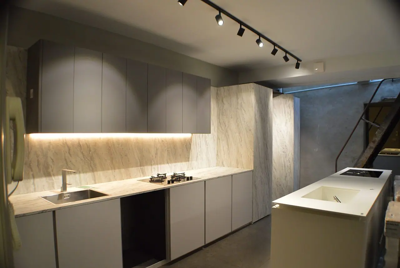 A commercial showroom fit-out completed by Ogival in Fitzrovia