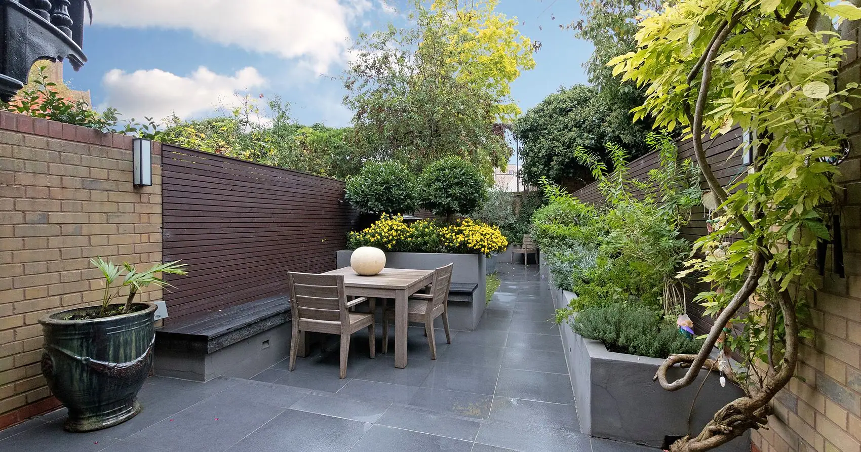 External building cleaning in West London